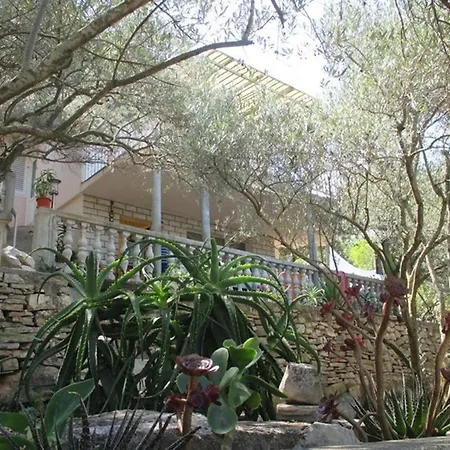 By The Sea Cove Bristva, Korcula - 15205 Apartment *